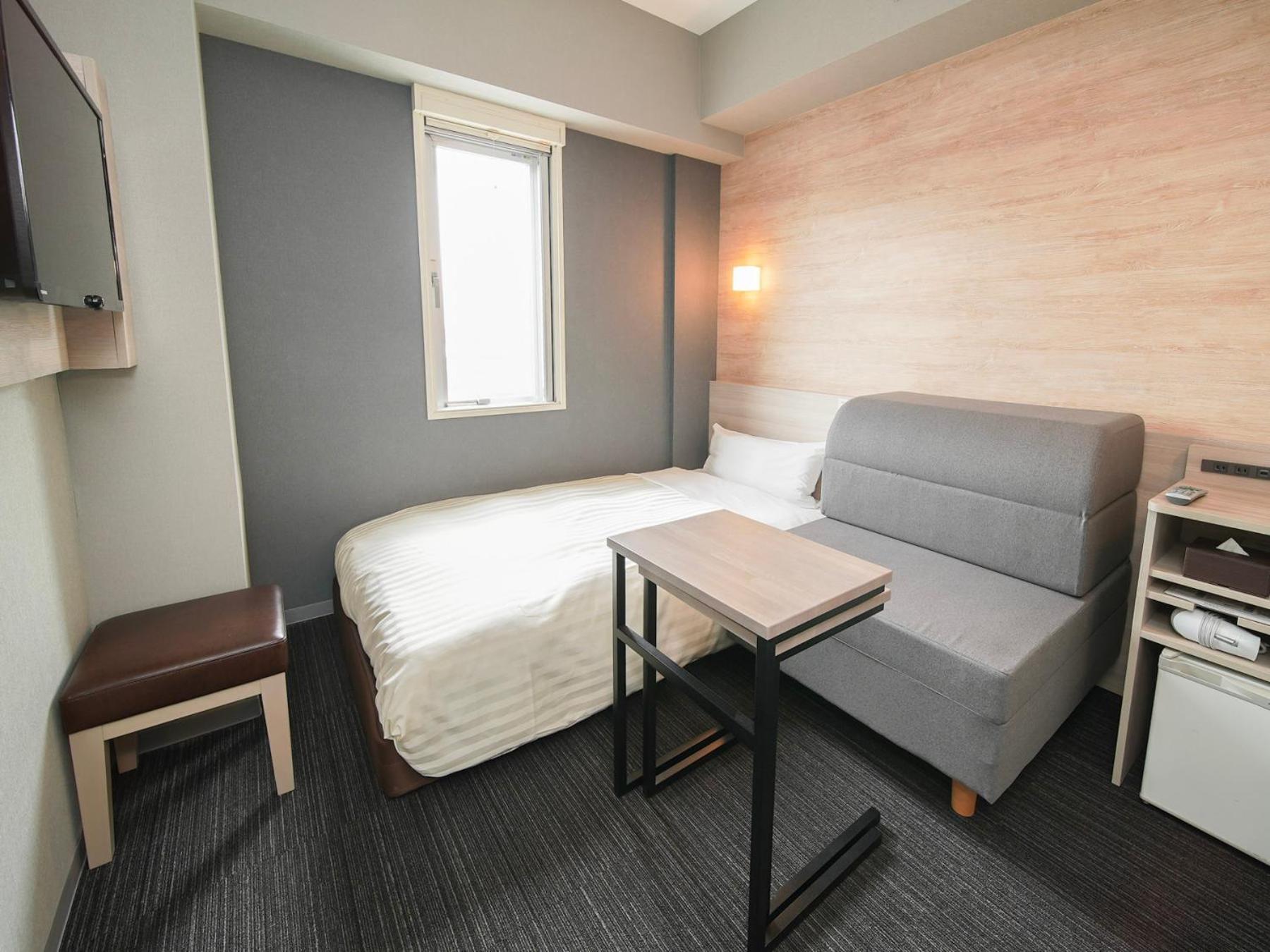Super Hotel Kofu Showa Inter מראה חיצוני תמונה